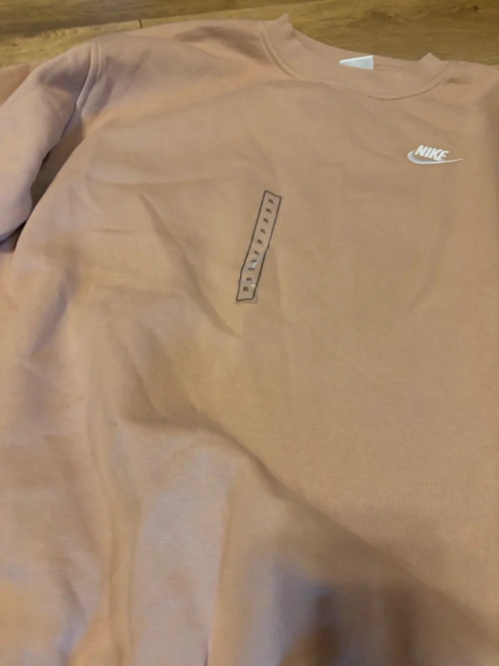 Nike Crew Neck Tan kids size XL NWT